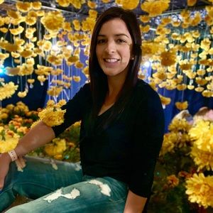 Meet your Posher, Danielle